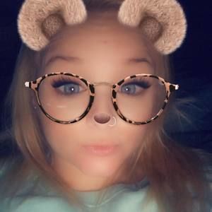 Meet your Posher, Tifinie